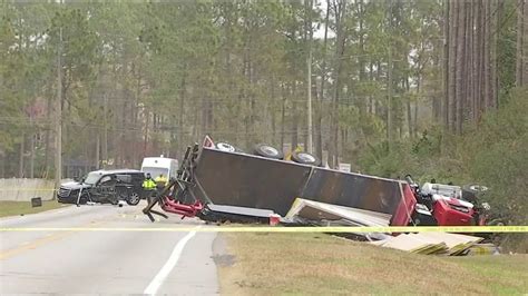 1 killed, 5 hurt in CR 210 crash, St. Johns County Fire.